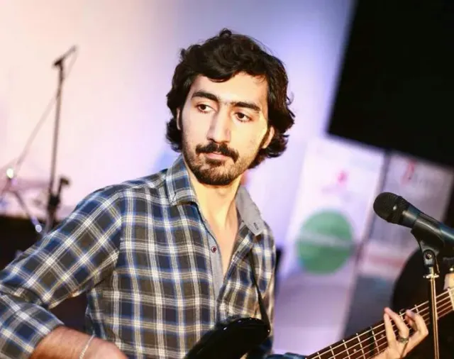 Tural Xəlilzadə — Gitara, Vokal müəllimi, Bakı